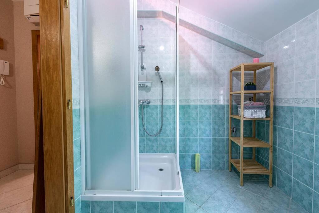 Vila Vergatum-Privacy,Gym,Billiards,Table Tennis Donji Brgat エクステリア 写真